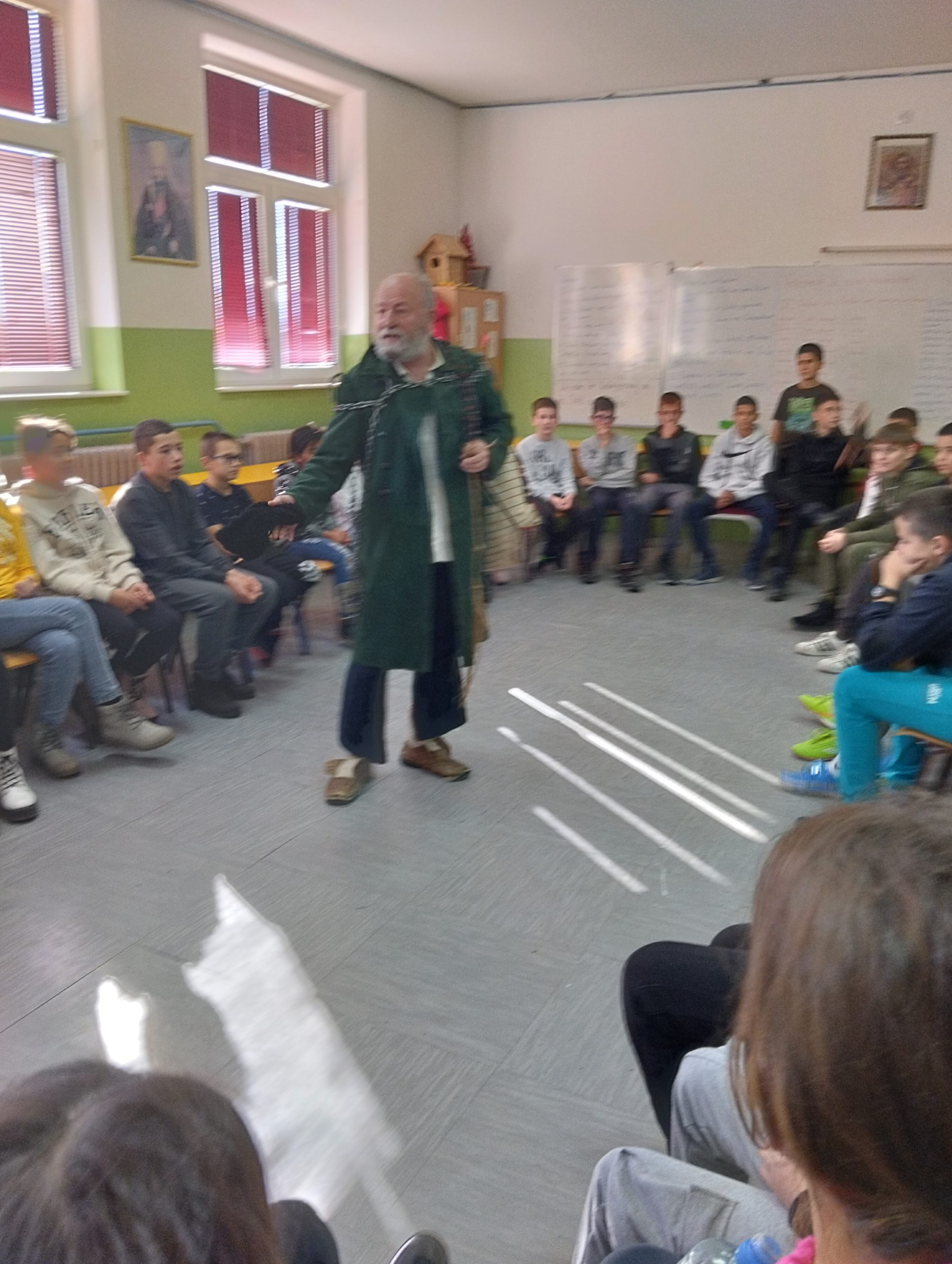 Интерактивна представа ,,Јазавац пред судом“